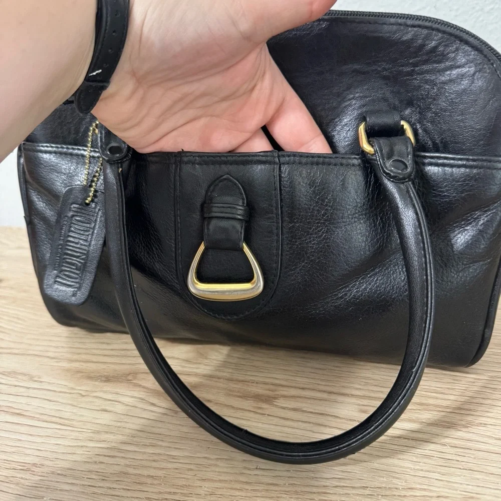 Worthington Black Leather Handbag Double‎ Handle Vintage 90s Y2K Gold Accents